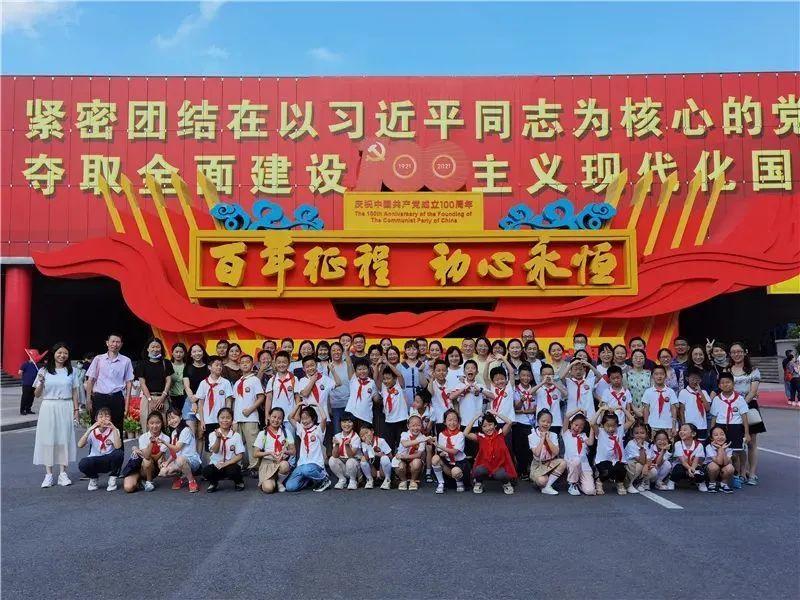 探知天机,解惑蜗牛,孩子高考期间,父母应该像平时一样,还是郑重对待?问答平台